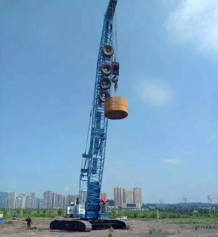 重磅！敢为行业先，3499拉斯维加斯重装强夯机三包期延长至一年！