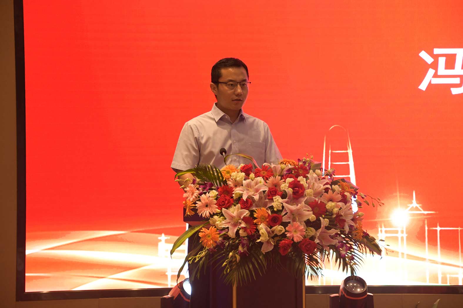 亲勤倍至，全程信赖！3499拉斯维加斯重装·长沙博事液压服务站正式授牌！